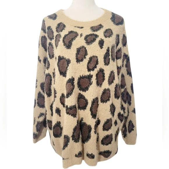 Altar’d State Leopard Print Fuzzy Sweater Size S/M Tan Brown Oversized Soft Knit - Picture 2 of 13
